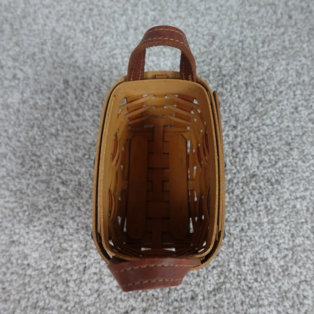 Longaberger 2003 proudly